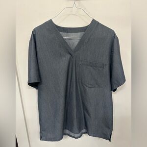 Mandala Men’s Gray One Pocket Scrub Top